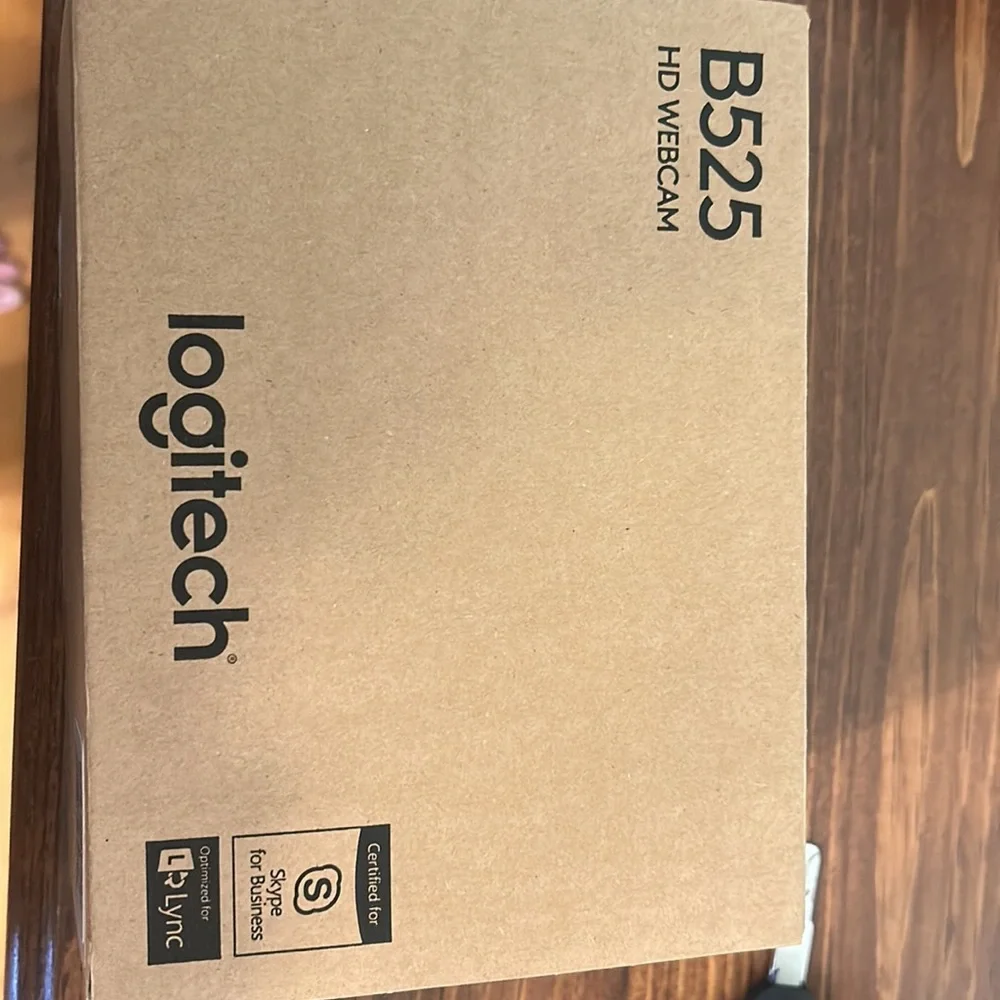Logitech B525 webcam